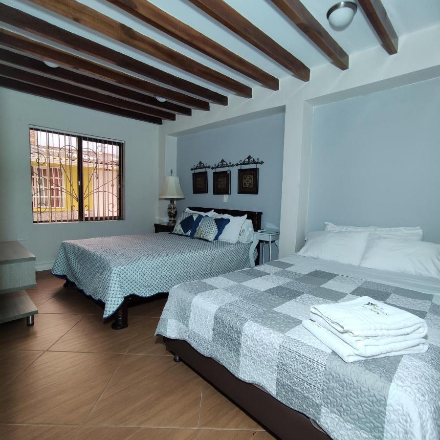 Los Andes Hostal Філандія Екстер'єр фото